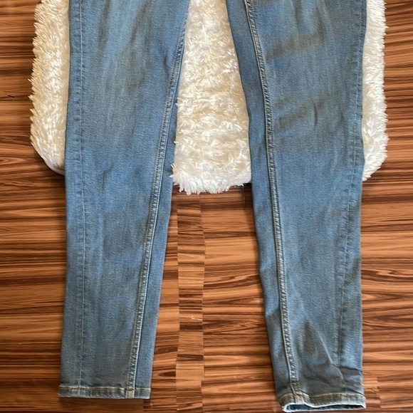 PRANA Jeans Size 12/31 - Picture 3 of 9